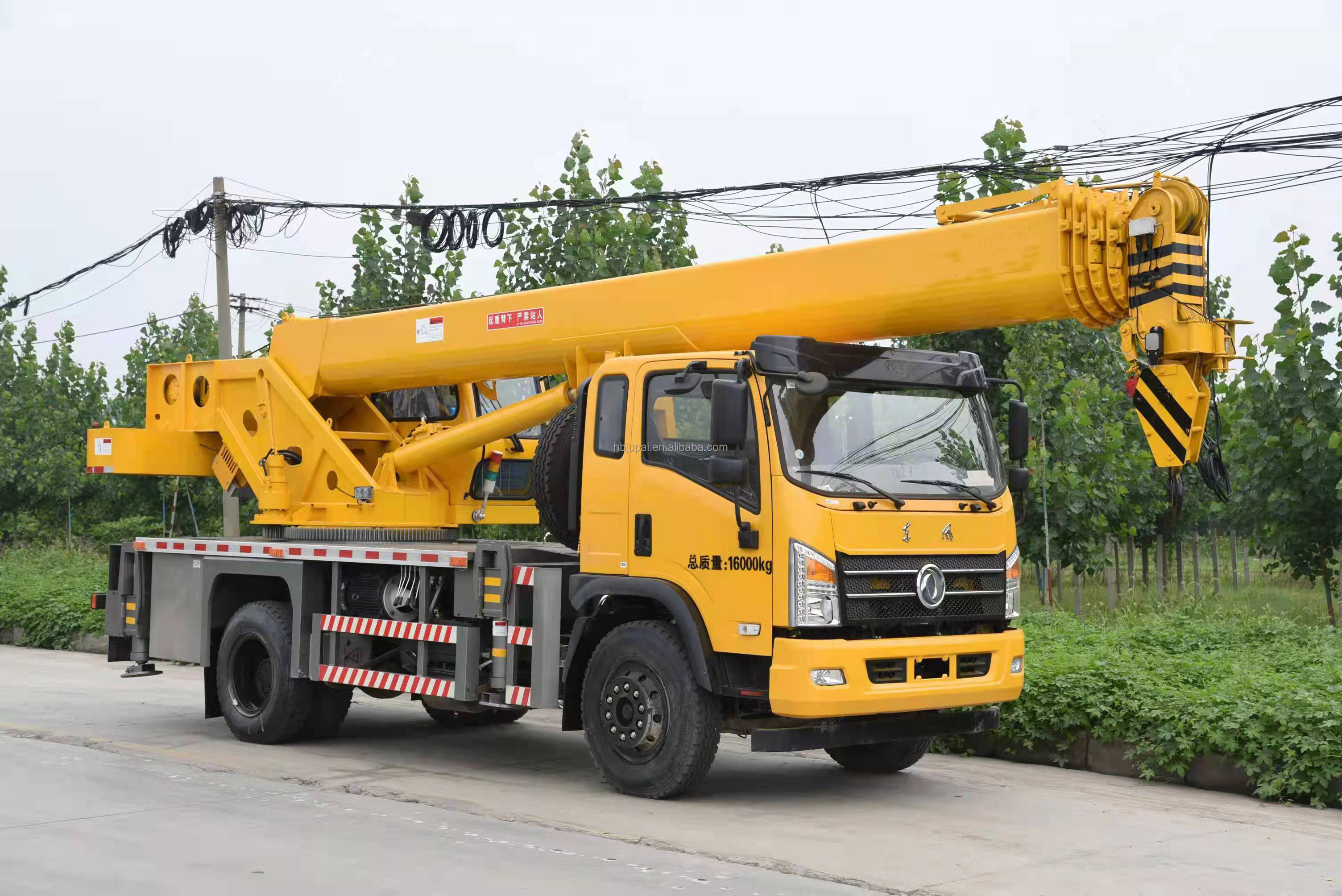 mini truck mounted crane 8ton 16ton telescopic towable trailer truck mounted crane truck with crane