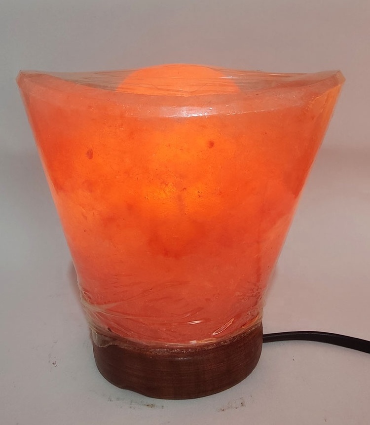 Manufacture Handcrafted Salt Lamp Himalayan Carved Pink Crystal for SPA Bath Room and House Decoration Cheap Low Price