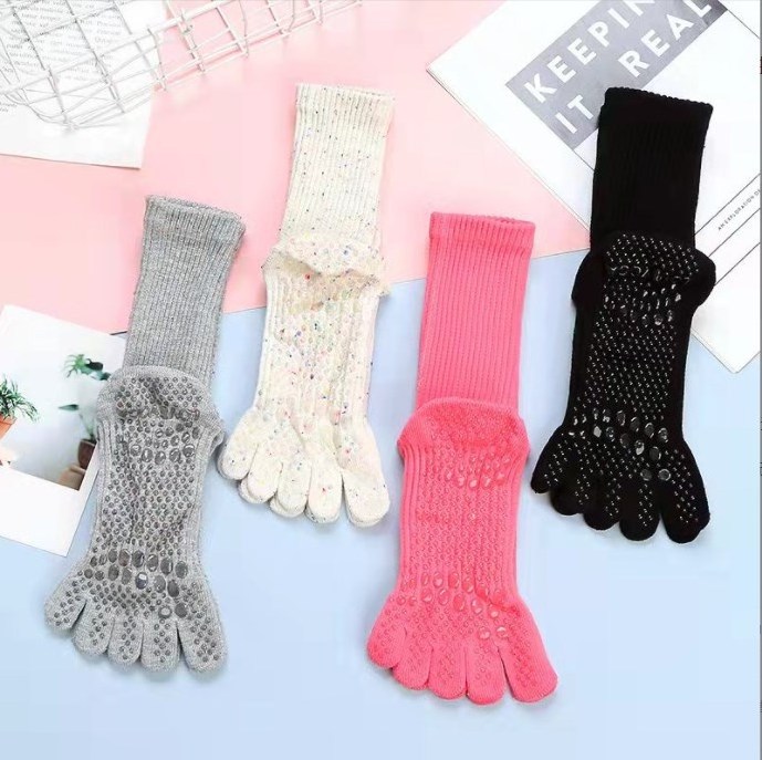 High quality Yoga socks glue five-finger socks women's non-slip Pilates yoga toe split fitness socks