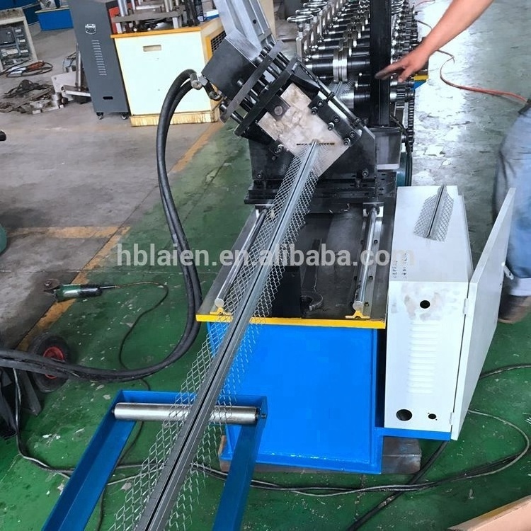 Muti function Full automatic adjustable metal stud and track drywall C U channel roll forming machine