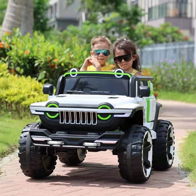 2022 New design rover licensed 12v kids ride on cars 2 seater remote control ride on electric toys car 6x6