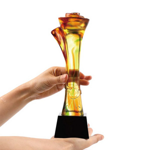 Honor of Crystal New Arrival Crystal Trophy Customized Logo Rose Shape Coloured Glaze Trophy