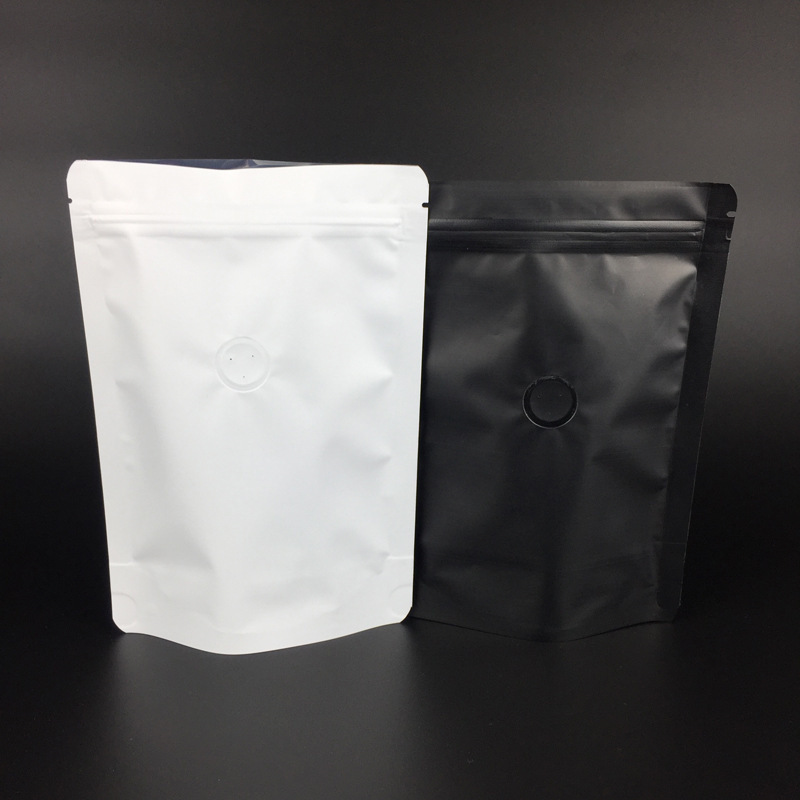 Matte black white stand up pouch with Resealable zip lock doypack for cannaburst gummies food mylar bags