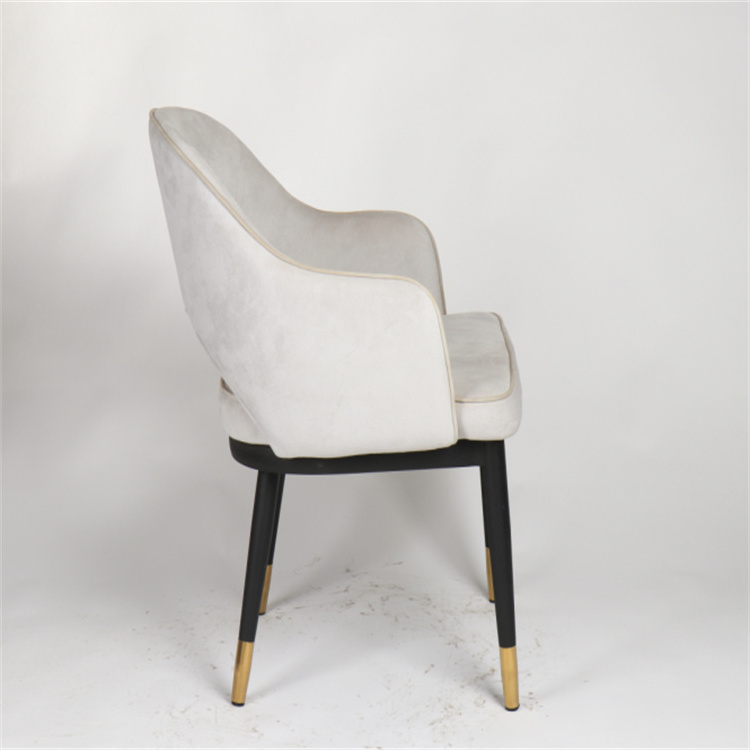 Wholesale beige Italian upholstered soft fabric Restaurant Armchair custom Velvet Dining Chair for dinning room