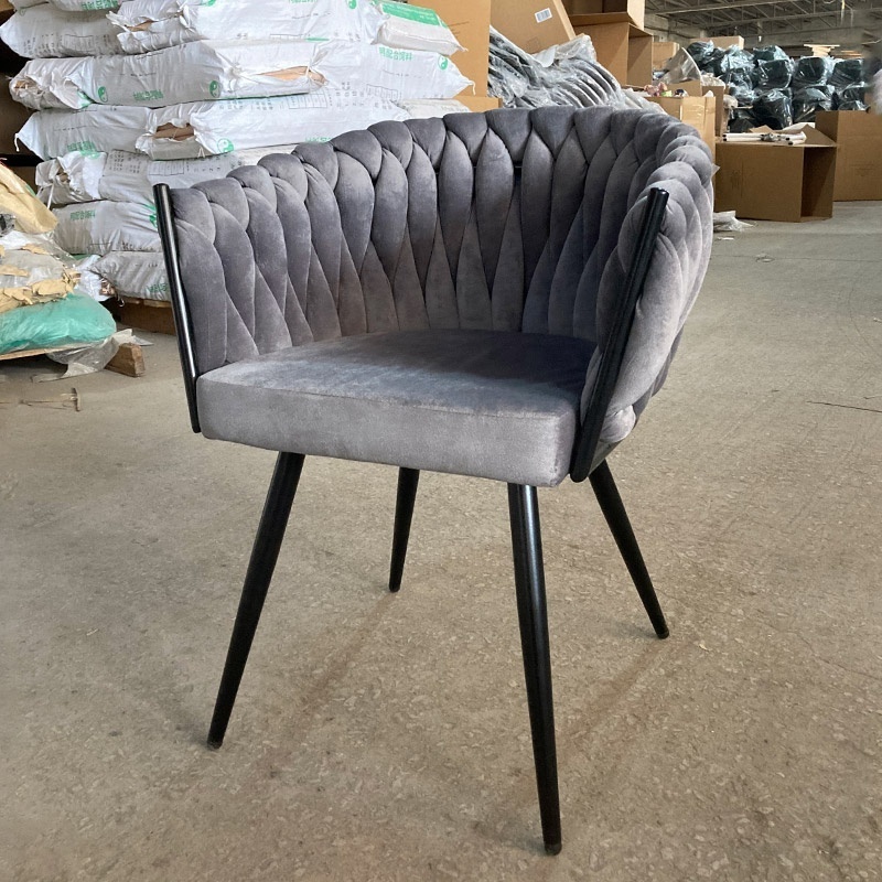 Factoyt Morden upholstered soft fabric Grey Metal Frame Dine chair design Tufted Velvet Dining Room Chair with arms