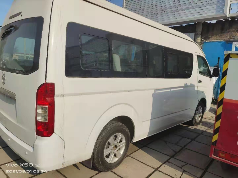 2018 2019 2022 2021 2022 Foton  LHD/RHD 12 to 15 seats Passenger Automatic Van For Sale