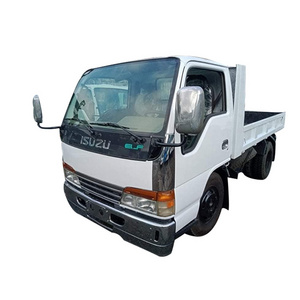 USED ISUZU 5T 4x2 mini isuzu euro 4 flatbed truck with 109 - 250hp