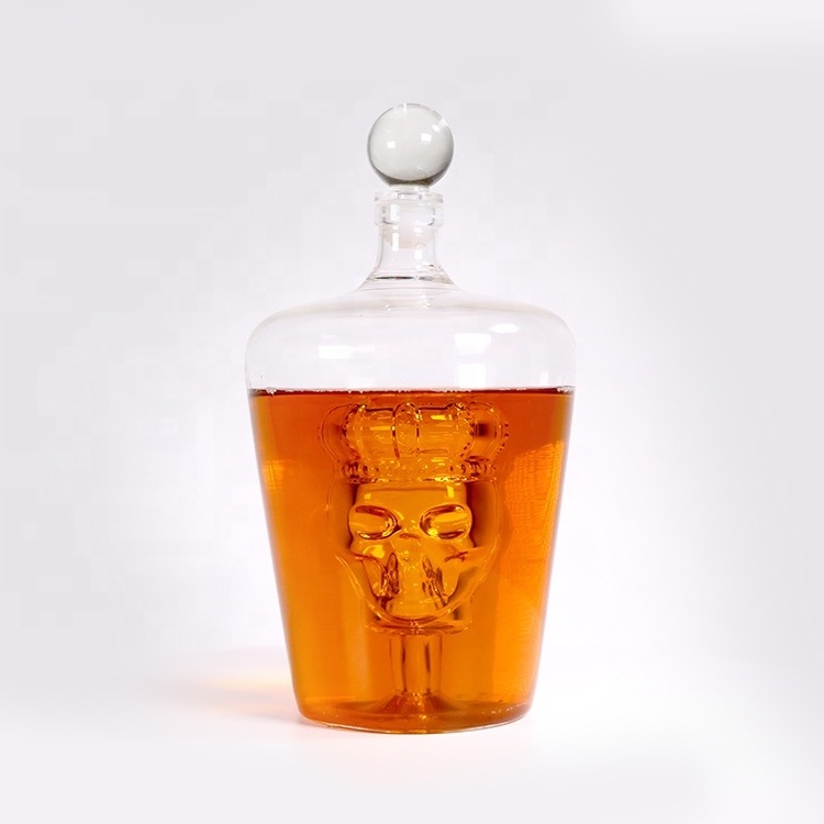 Large Size Skull Head Vodka Shot Whiskey Wine Drinking Glass Bottle Decanter Skull Shaped Wine Bottle