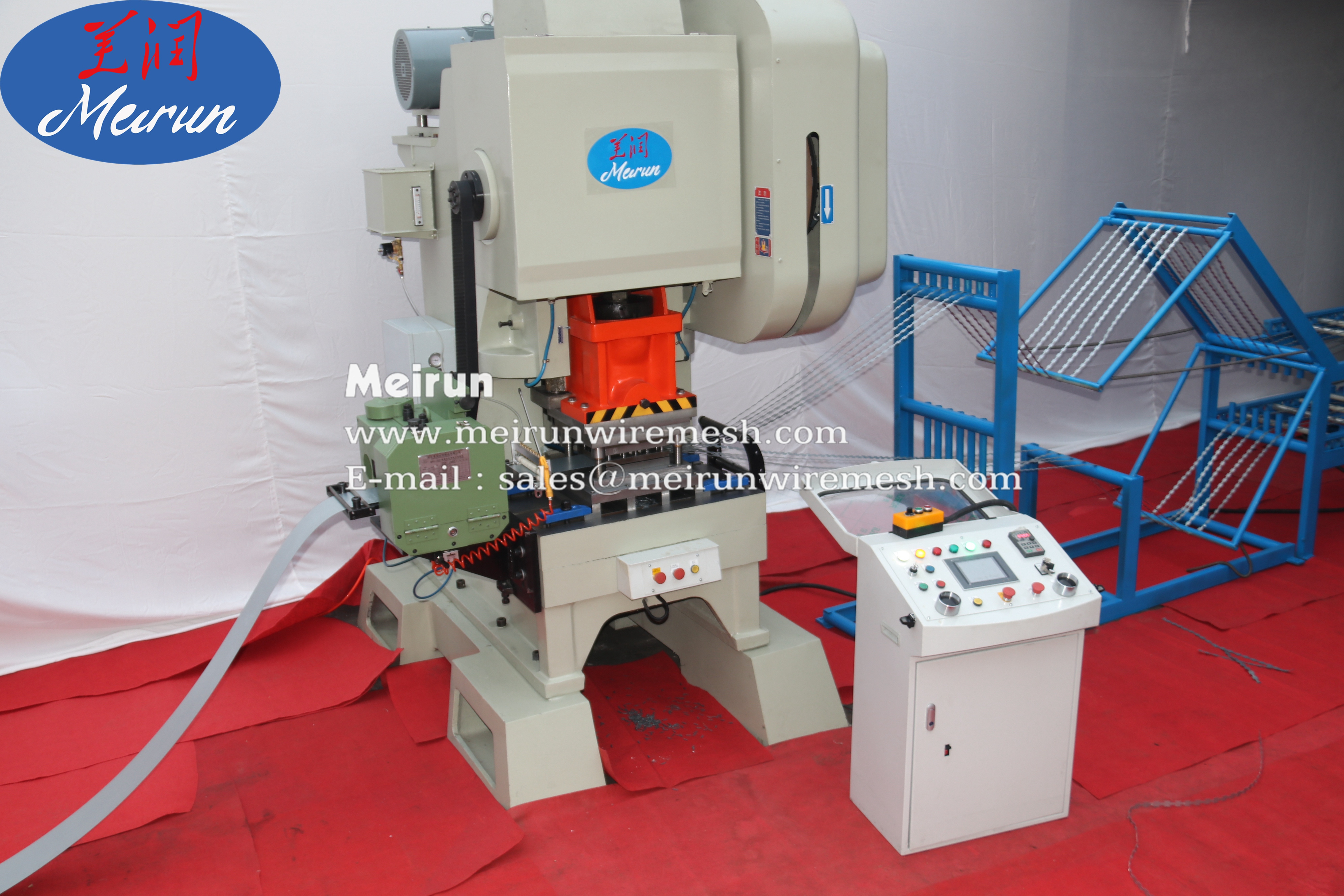 Barbed Wire Machine Barbed Wire Making Machine  concertina razor wire machine