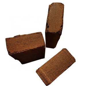 Bulk Coconut Bran Brick for Garden Flower Seedlings, Plant Cultivation Substrate Coconut Bran, Low-Salt and Fleshy Coconut Brick