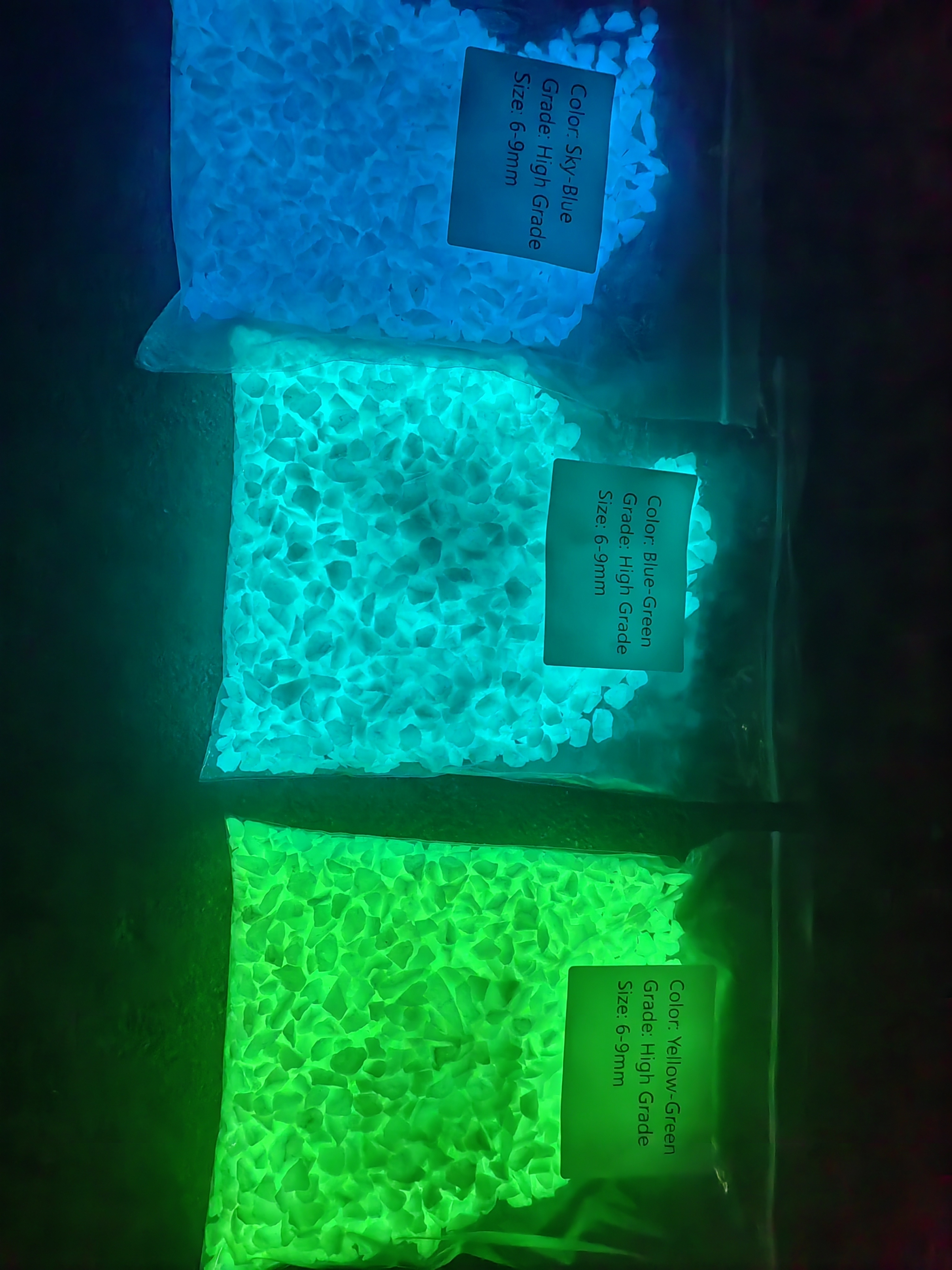 Luminous Rocks Glow in the Dark Gravel Garden Paving Stone Glowing Aquarium Decorations for Concrete Surface