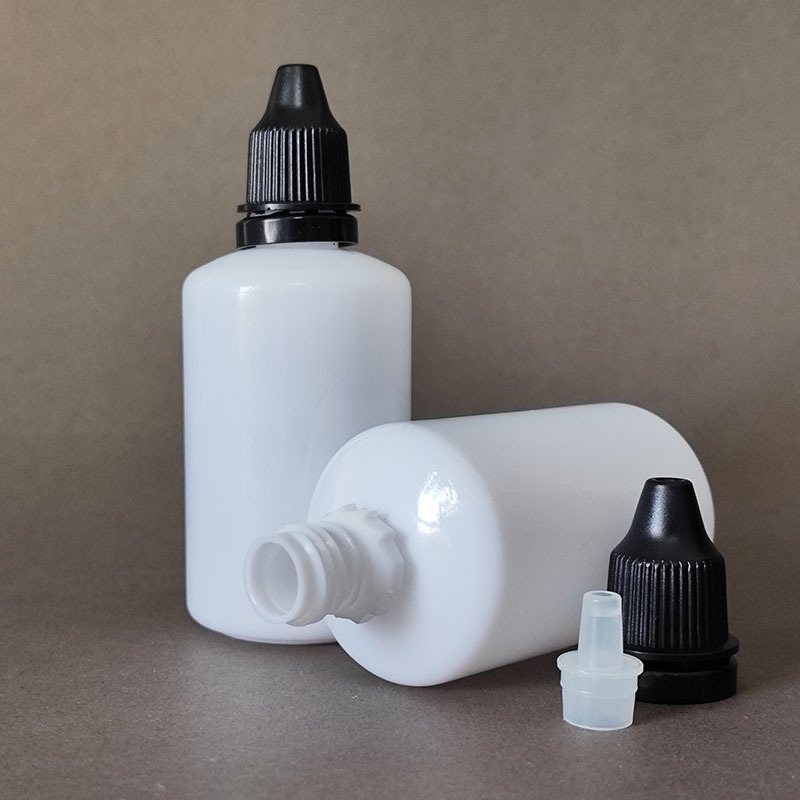 Factory Wholesale 50ml White Plastic PE Eye Essential Liquid Oil Pigment Glue Squeeze Dropper Bottle with Black Tamper Proof Cap