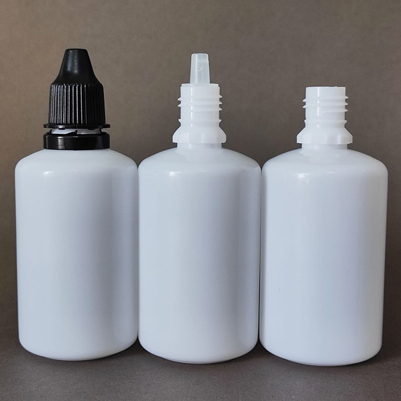 Factory Wholesale 50ml White Plastic PE Eye Essential Liquid Oil Pigment Glue Squeeze Dropper Bottle with Black Tamper Proof Cap