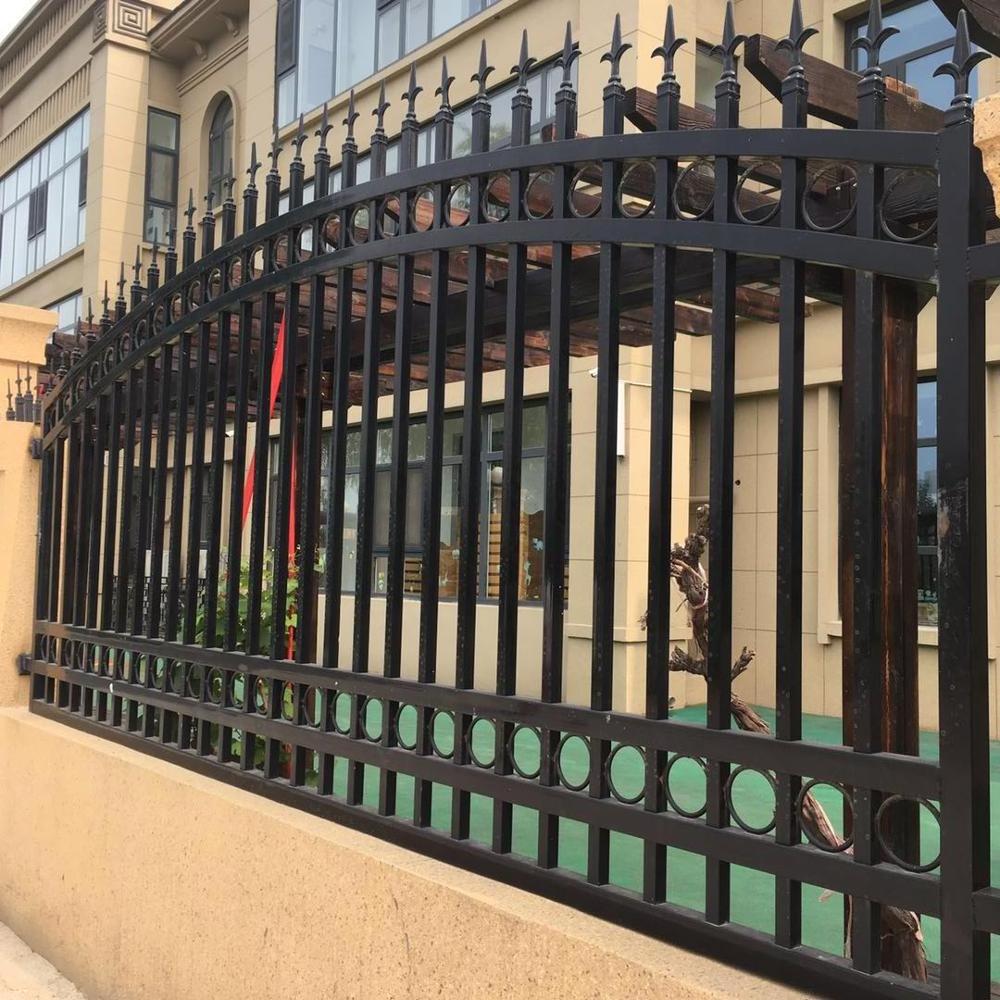 Modern iron spear pool fence / iron wall grilles design / steel garden fence