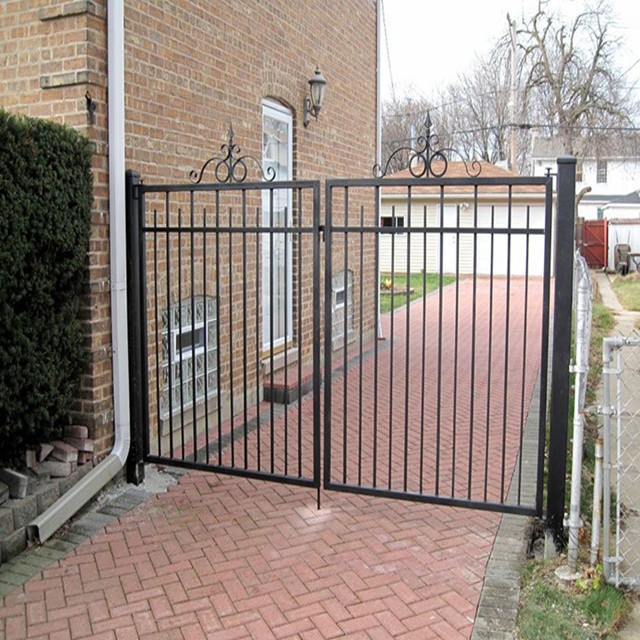 2018 Best Selling Simple Metal Pipe Main Gate Designs