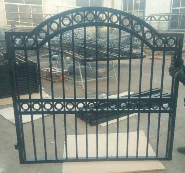 Modern Style Entrance Metal Luxury Courtyard Main Iron Gate Design / Home Elegant Iron Gate