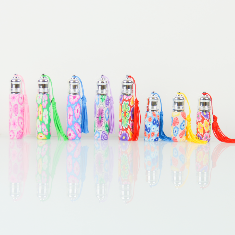 wholesales newly style  5ml 10ml colored frosted soft pottery essential oil bottle perfume mini glass roll on bottle