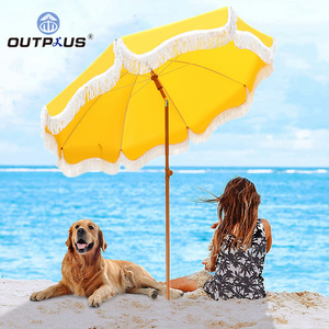 Luxury Portable 8 Feet Vintage Boho Wooden Pole Canvas Yellow Fringe Sun Outdoor Parasols Beach Umbrellas With Tassels