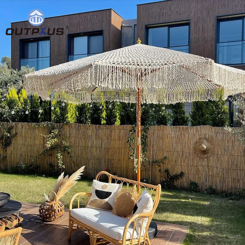 Fantastic Luxury Crochet Patio Wooden Umbrella Handmade Cotton Tassels 2.5m Parasol Macrame Ropes Open Umbrella With Fringe