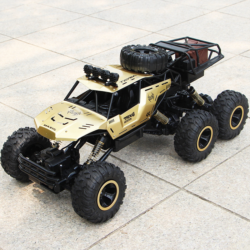 Hot Sale Six Wheel Remote Control Car RC Car 6WD 2.4Ghz Rock Crawler Remote Control Toys Machines On Radio Control Children Toys