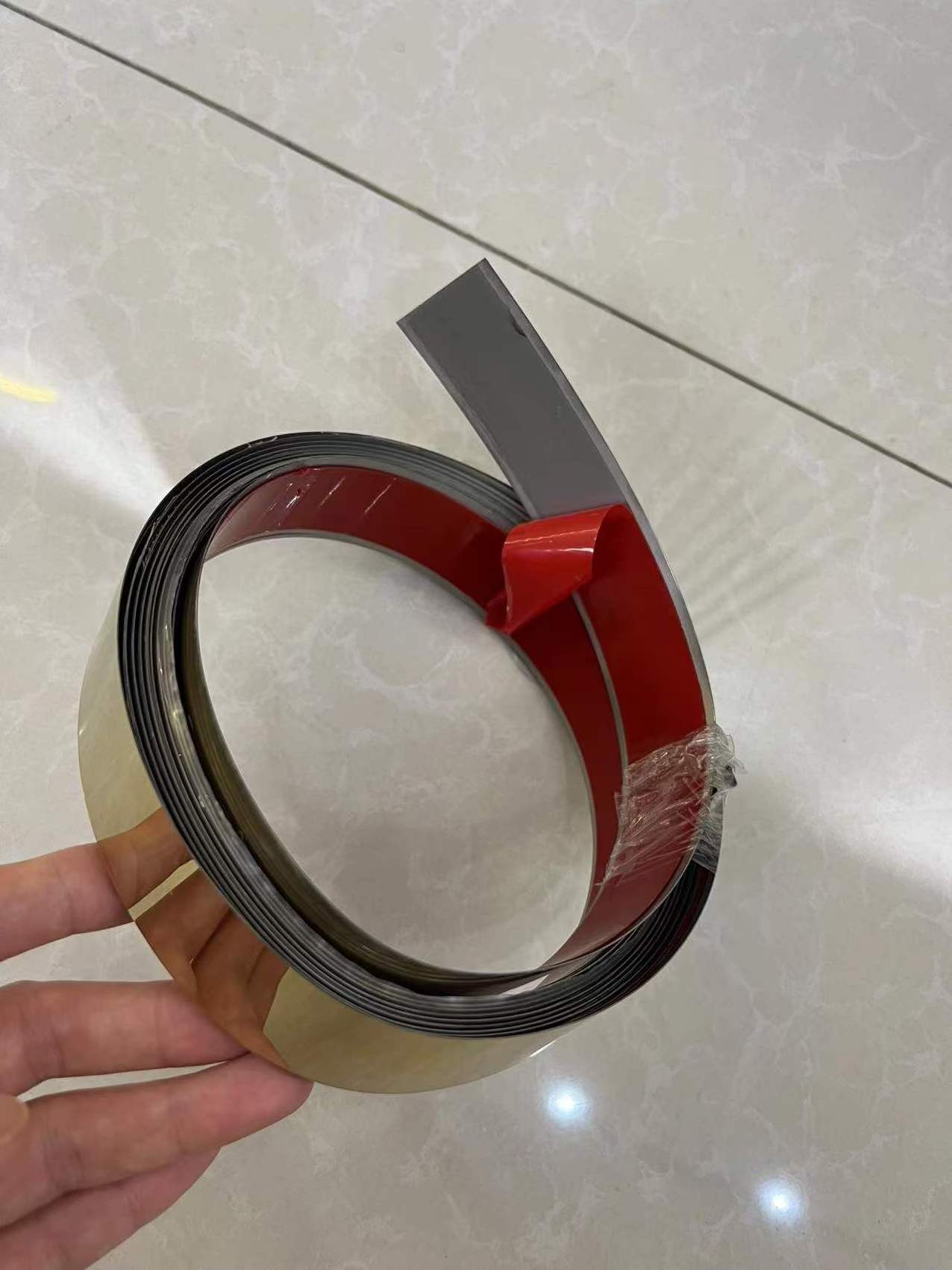 Self adhesive metal trim strip stainless steel glossy gold black silver trim strip for walls and ceiling