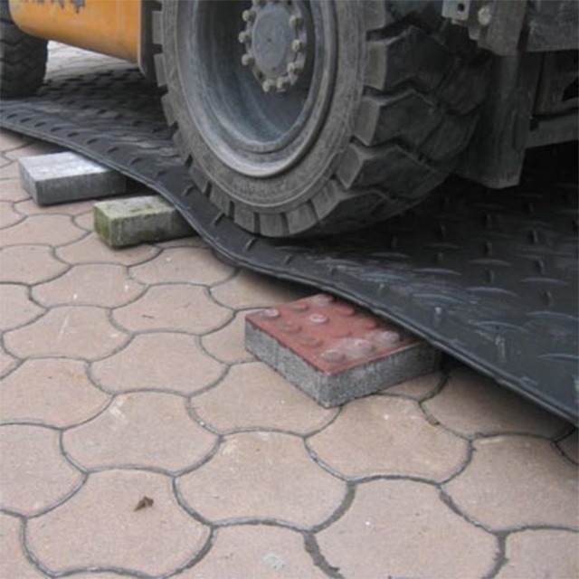 Hdpe Plastic Outdoor Ground Protection  Mobile Road Plastic Oil Drilling Rig Floor Mats For Sale