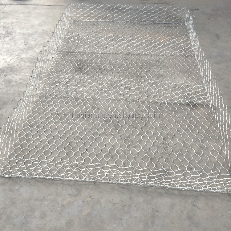 2.7x3.4mm 8x10cm hexagonal wire mesh gabion retaining wall