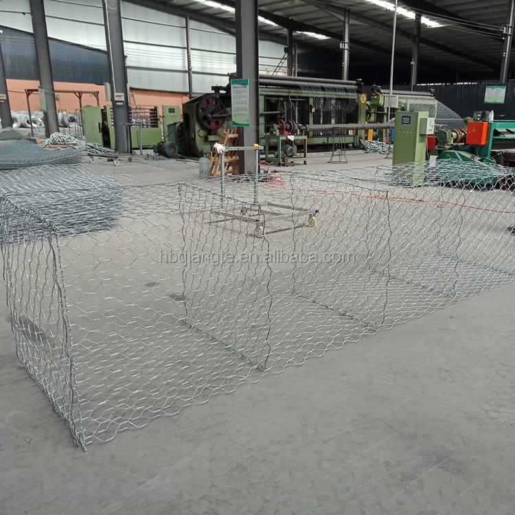 2.7x3.4mm 8x10cm hexagonal wire mesh gabion retaining wall