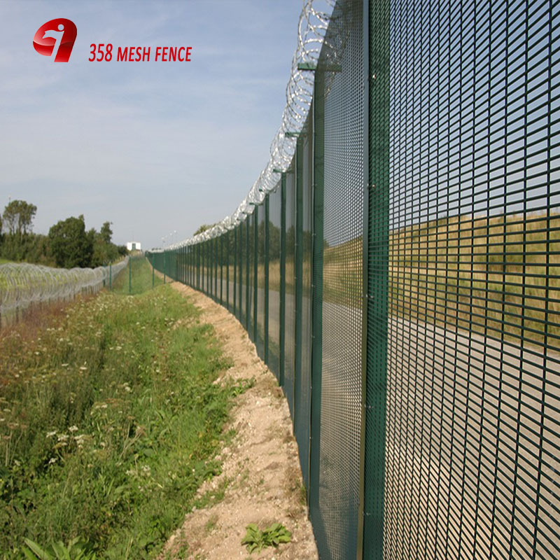 Black Metal 358 Security Mesh Fence Powder Coated With Posts And Sustainable Fence Hardware