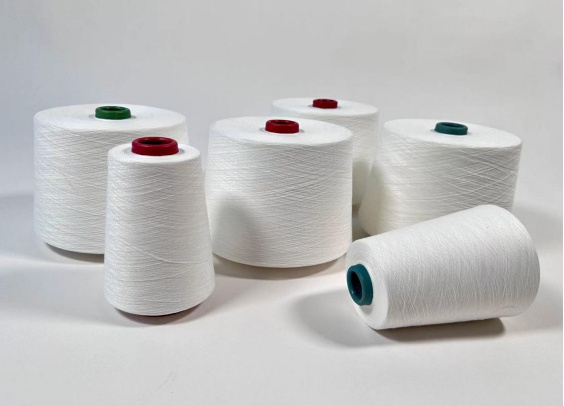 30/1 Virgin Polyester Ring Spun Yarn Raw White  For Knitting