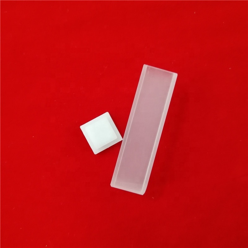 translucent standard fritted Q104 silica quartz glass  cuvette with lid