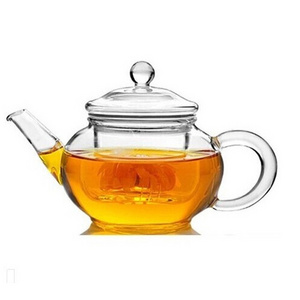 Wholesale 250ml Hand blown heat resistant small glass teapot with infuser