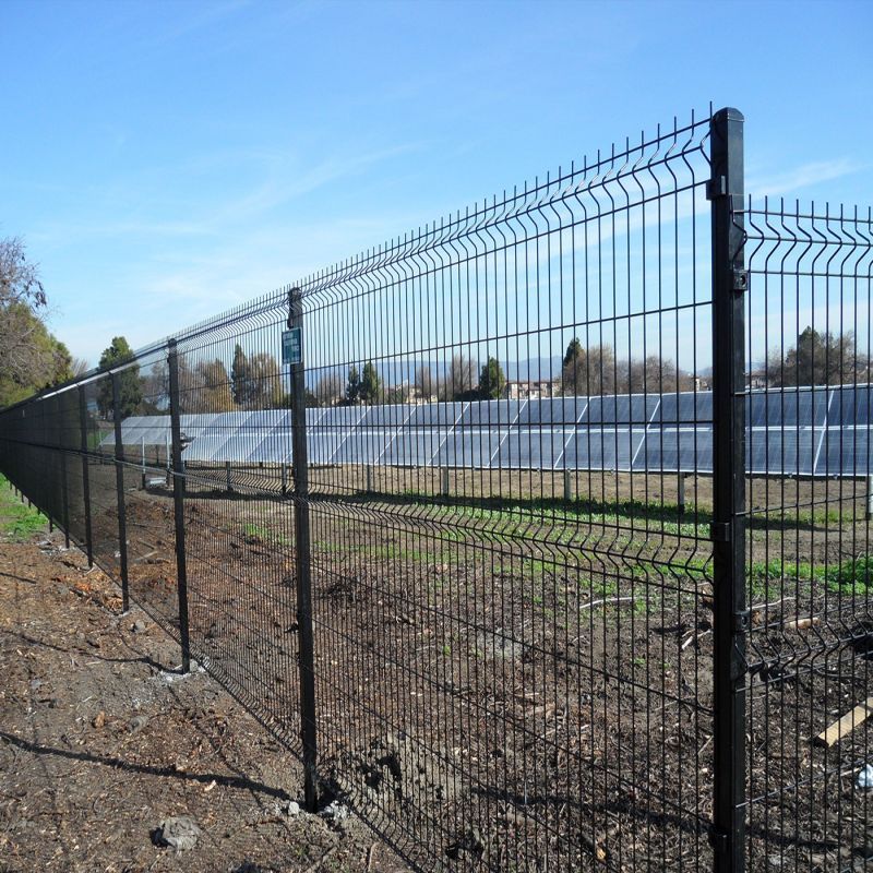 3D Curved Wire Mesh Panels Outdoor Security Fence with Powder Coated Metal Frame for Farm Fencing and Driveway Gates