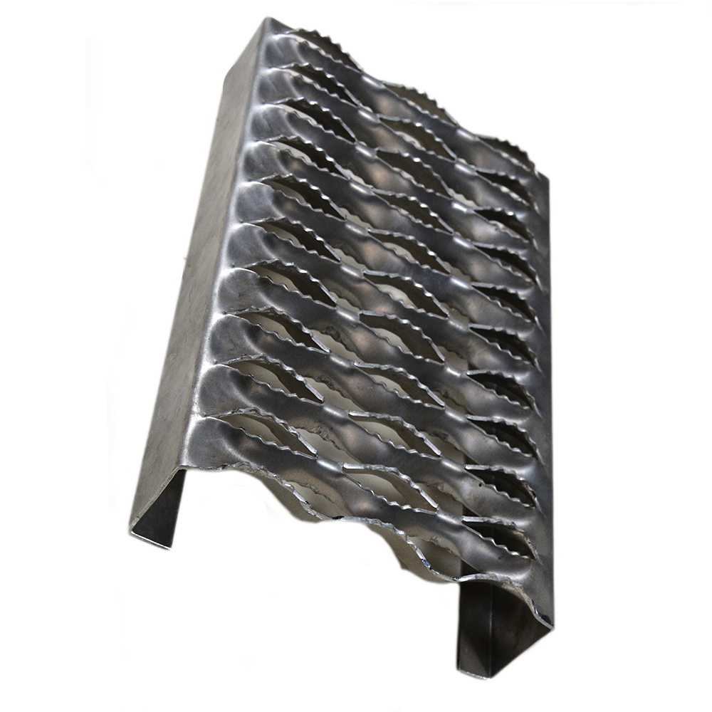 Anti-skid Perforated Plate anti slip aluminum perforated stair edging metal lattice panels for construction