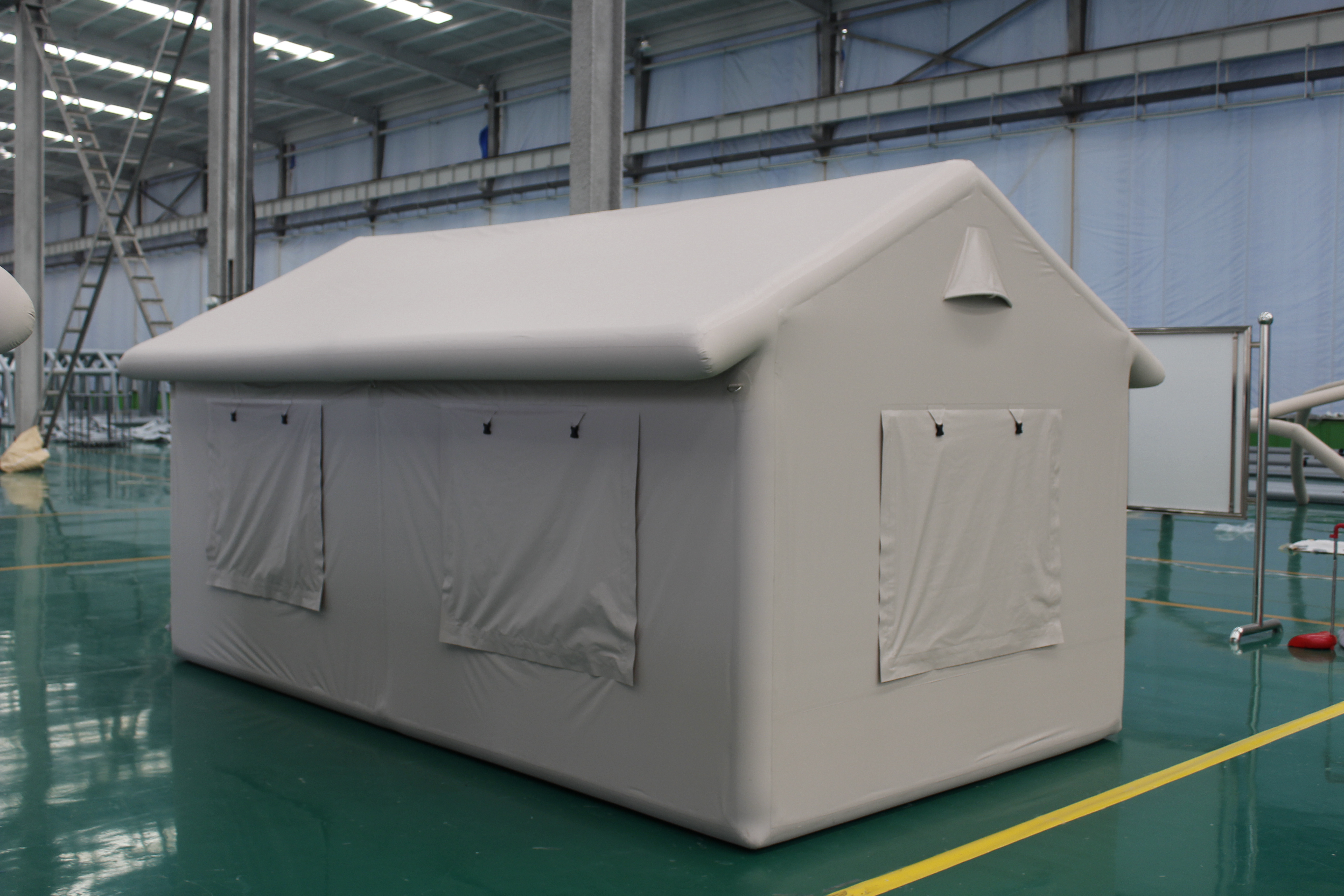 Factory direct price Custom Multi Persons Large Room Waterproof Inflatable House Air Tent Outdoor Inflatable Camping winter Tent