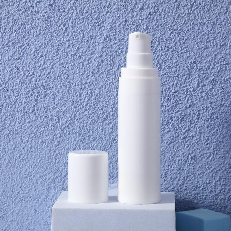 Stock cosmetic package 5ml 10ml 15ml 30ml 50ml emulsion eye cream white round PP airless pump bottle