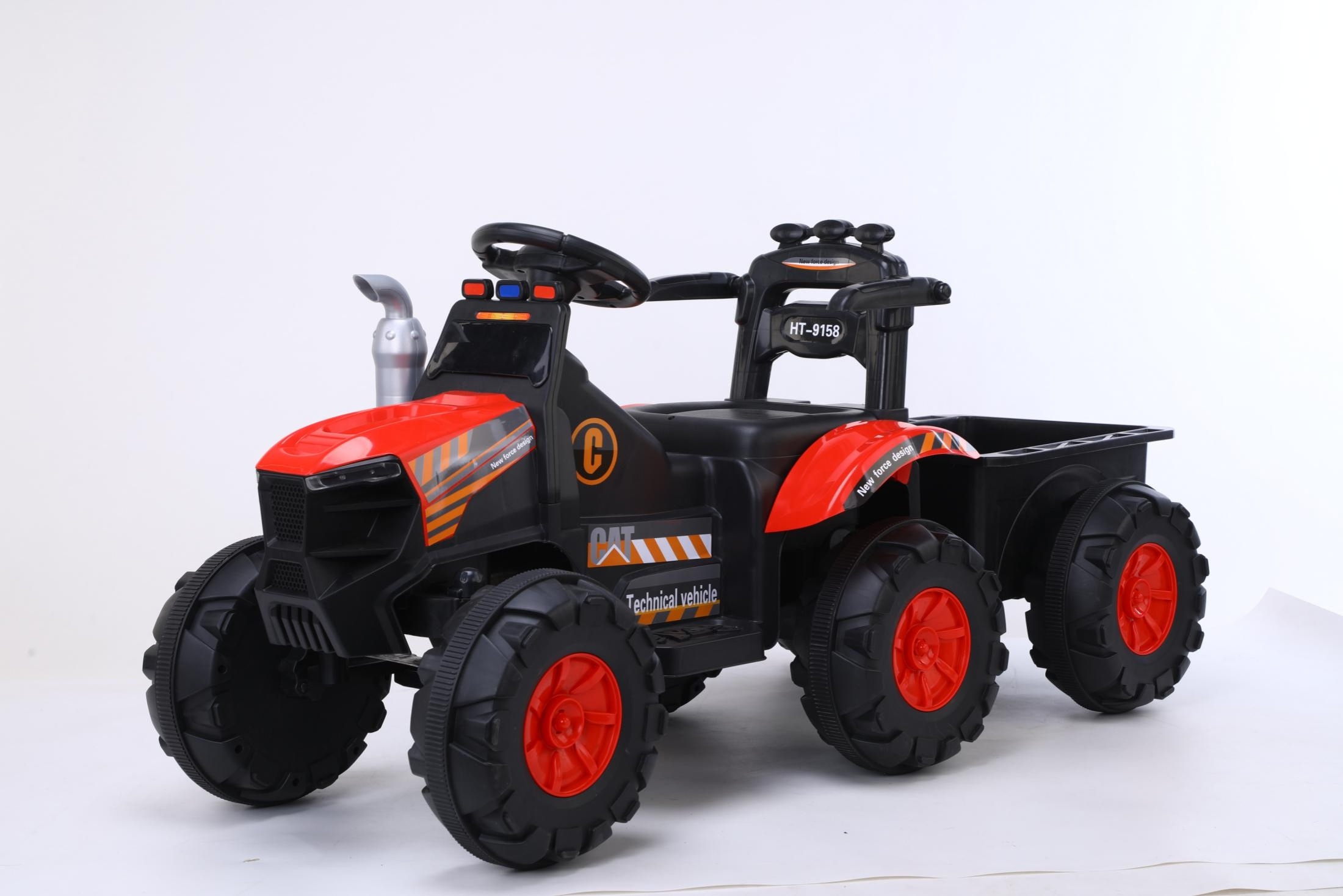 Wholesale Cheap Top Quality Kids Electric Pedal Tractor with Tailer Children Toy Car Ride on Car for Kids to Drive Battery 30kg