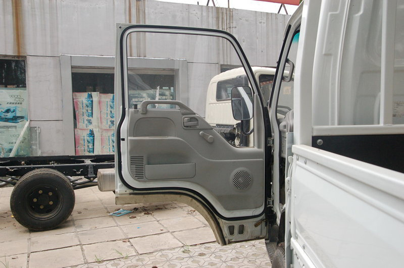 5ton ISUZU cargo truck