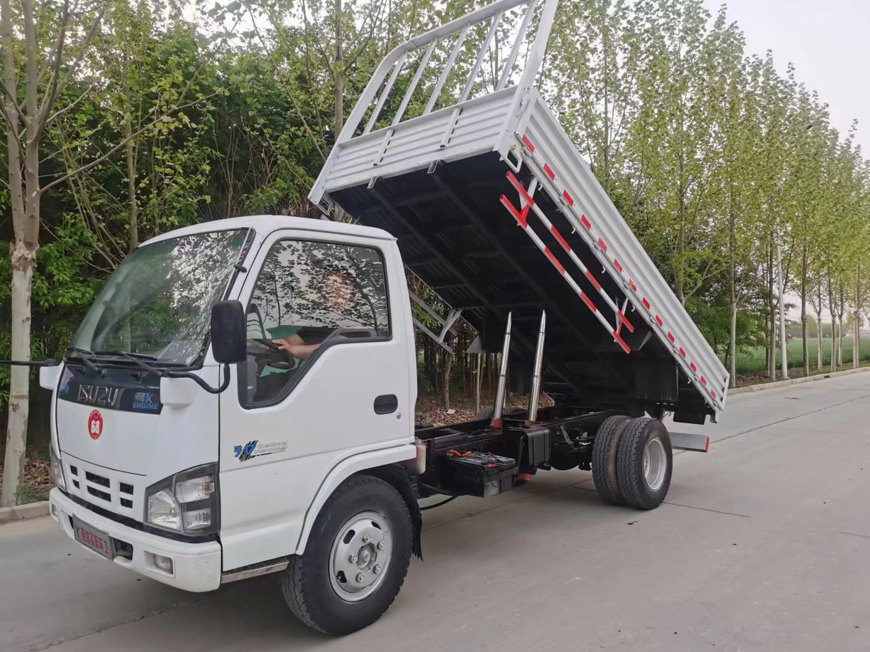 ISUZU dump tipper truck 4x2  dump truck used/new mini dump truck