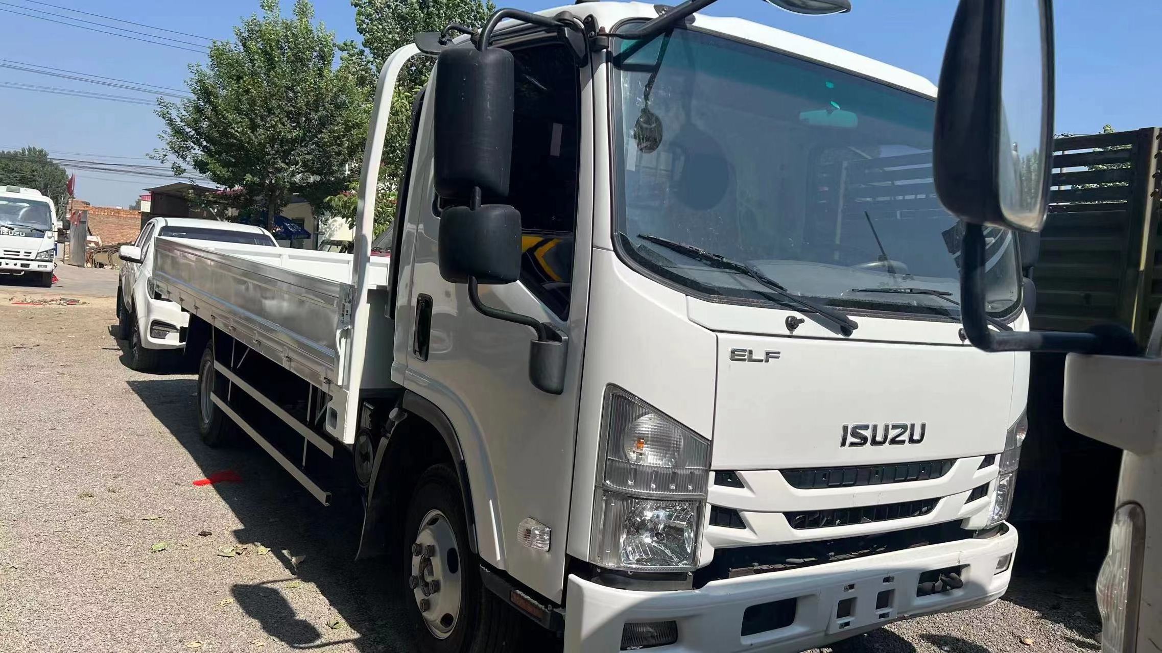 2019 year ISUZU 6/8 Ton Tipper Truck With 4x2 700p Box Truck For Sale