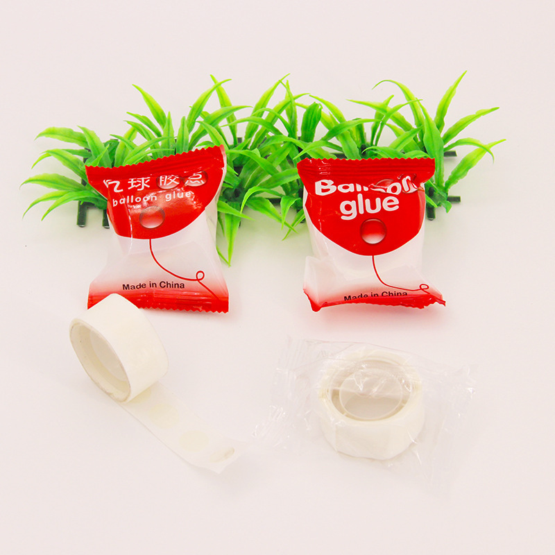 Wedding festival arrangement birthday party decoration seamless balloon glue dot sticker roll 100 transparent bag round glue