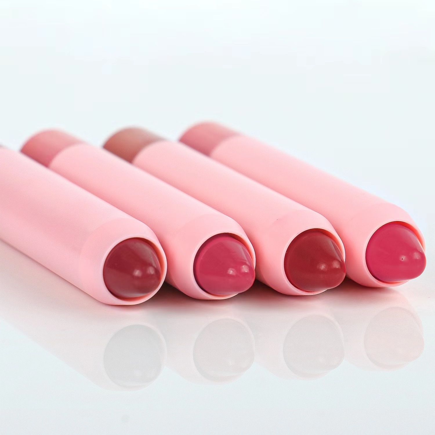 Private Label Velvet Matte Crayon Lipstick Waterproof Long Lasting Red Lipstick Makeup Cream Lip Crayon lipstick pen