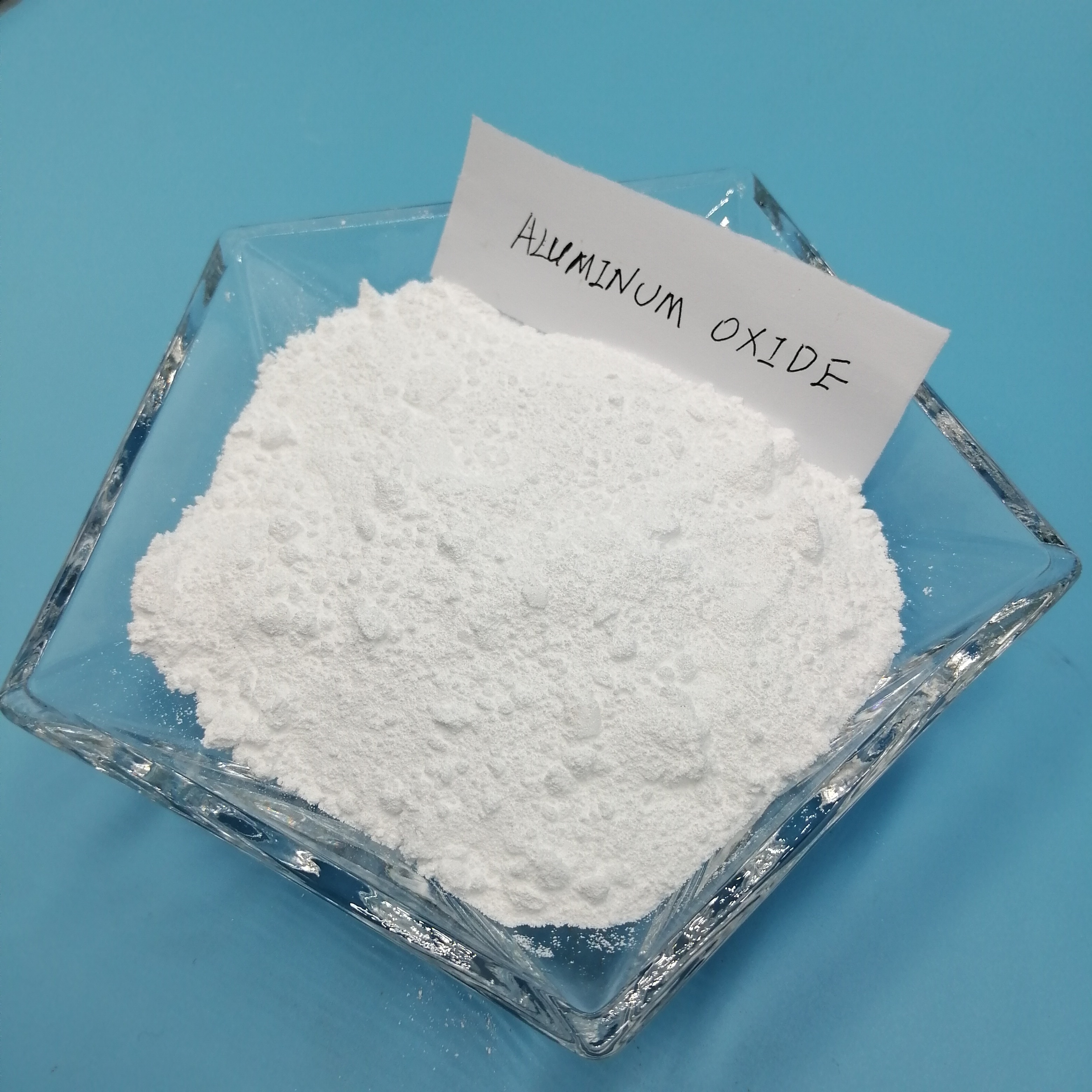 Aluminum Oxide Al2O3 fine powder for ceramic industry