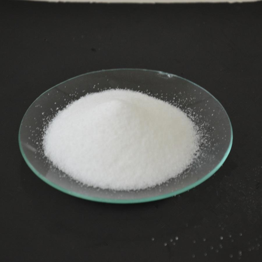 White powder or granular strontium carbonate CAS1633-05-2 is used for glass bulb glass and strontium salt preparation