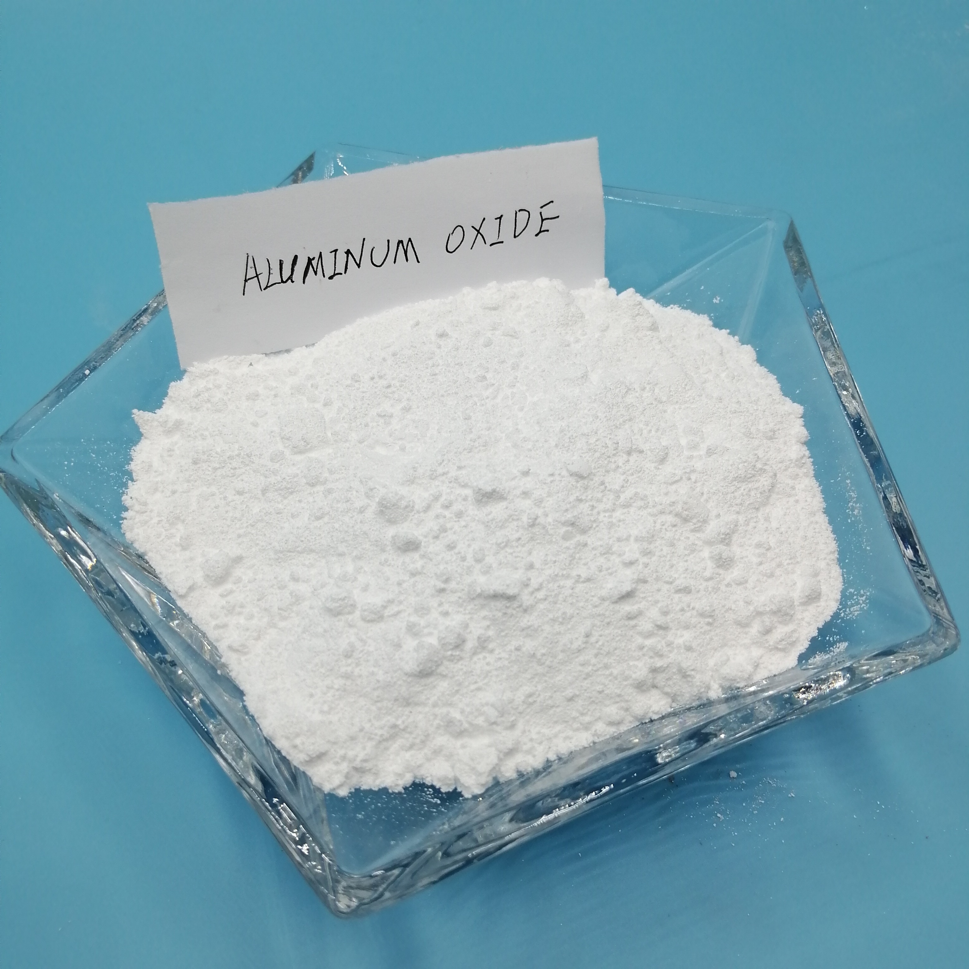 Aluminum Oxide Al2O3 fine powder for ceramic industry