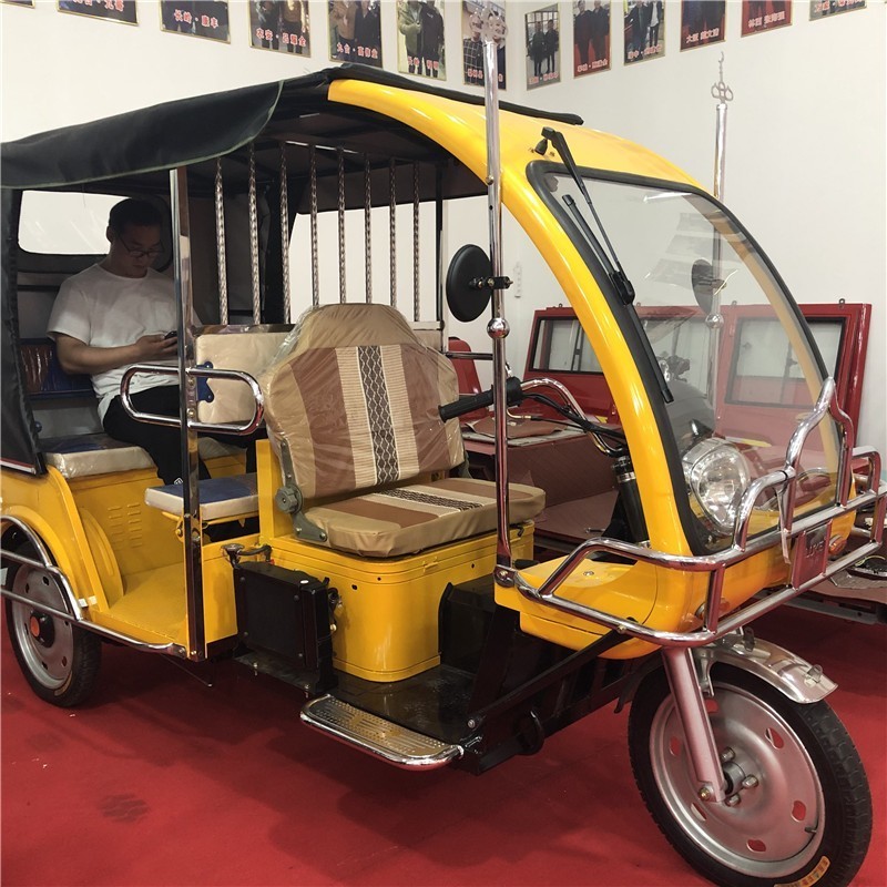 Hot Sale Adult Electric Tricycle Tuk  Electric Rickshaw With Big Torque Motor 1000W