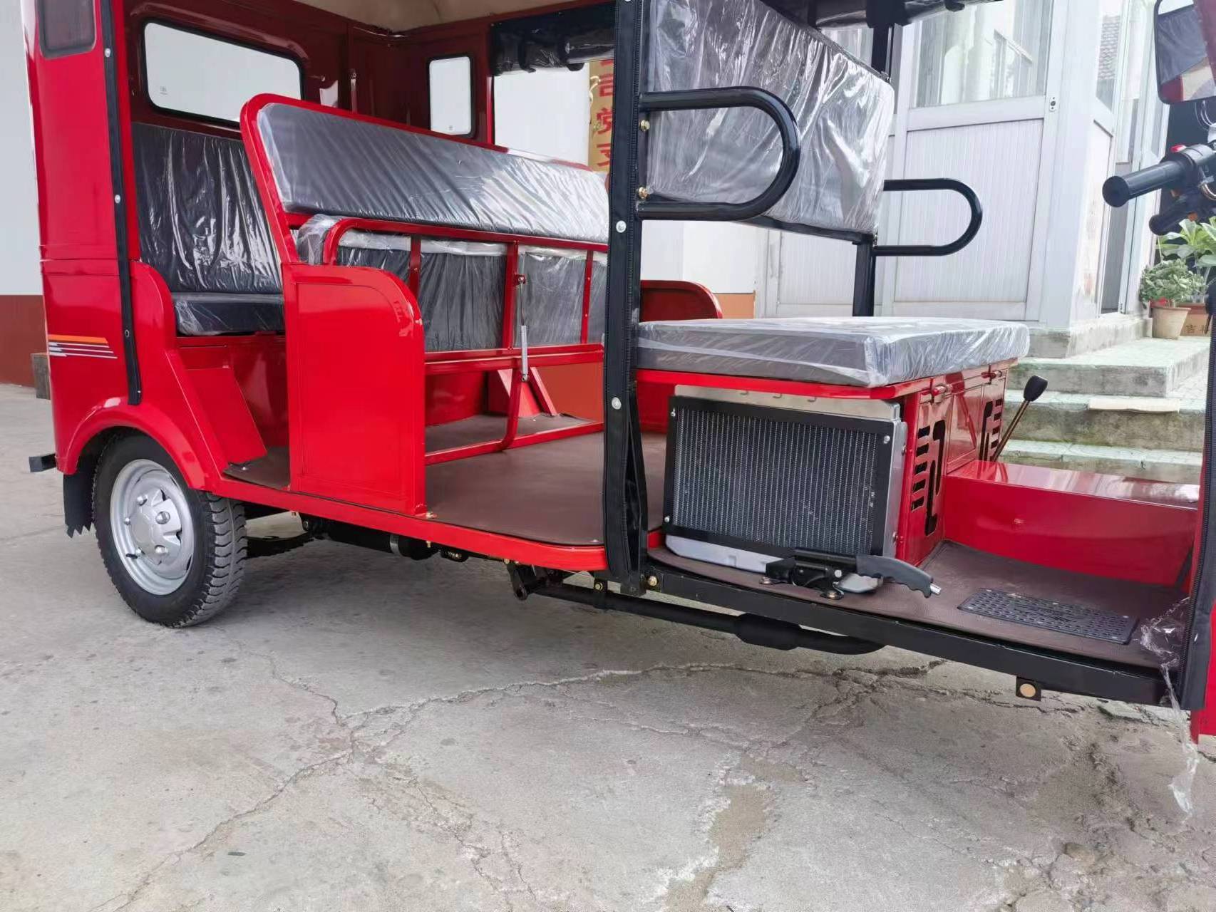 Hot selling Africa Tuk Tuk Nigeria gasoline tricycle  electric Ghana Moto taxi 200cc Motorized Passenger tricycle