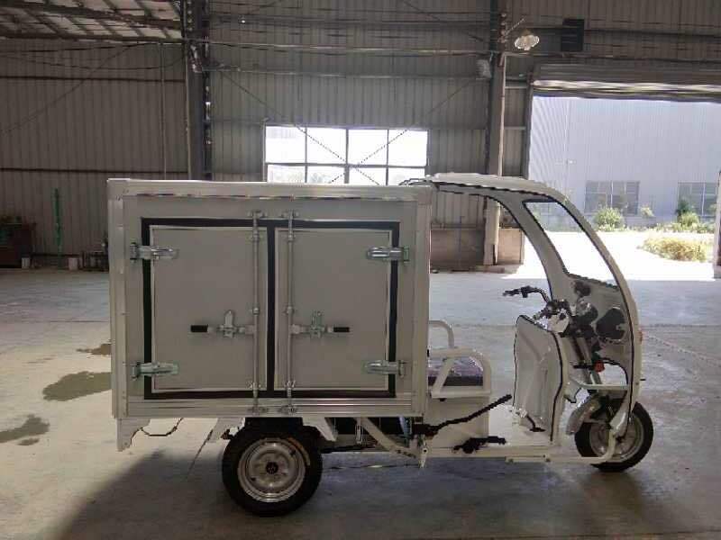 Chinese Three Wheel Electric Cargo Express Tuk Tuk Tricycles for Sale