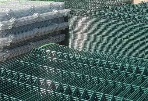 Wholesale PVC 3D Curved Coated Wire Mesh Triangular Bending Guardrail Nets Fence 3d Bend Guardrail