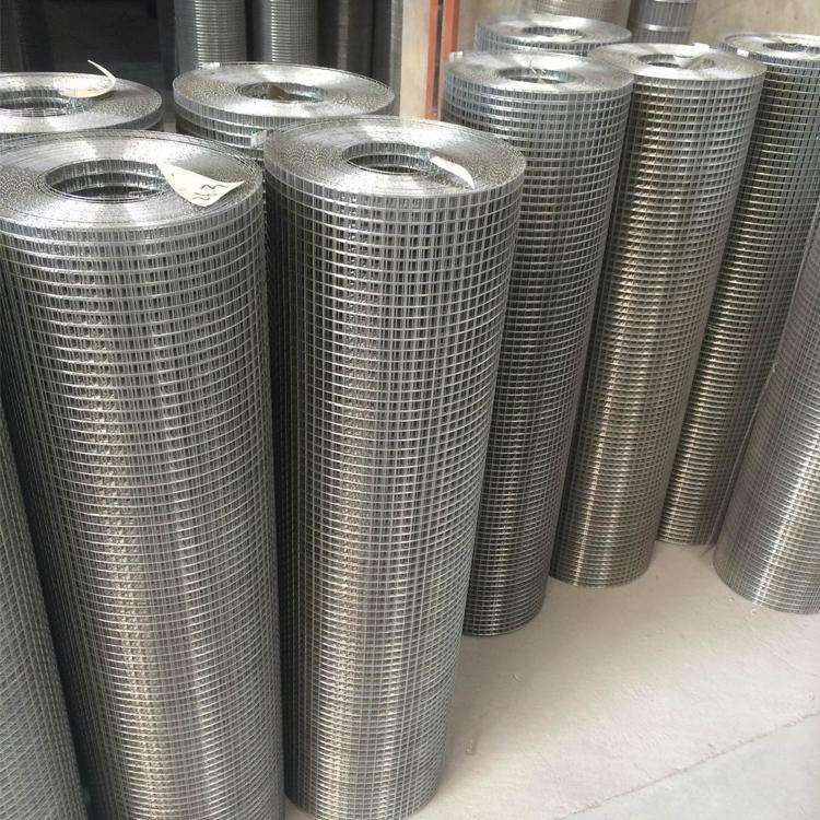 4x4 5x5 Welded Wire Mesh Epoxy Coated PVC Galvanized Welded Fencing Net Green Iron Wire Mesh